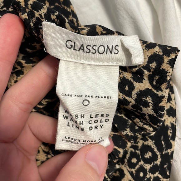 Leopard Scarf Top - Picture 3 of 5